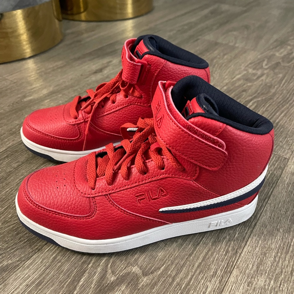 Brand New Fila boy tennis